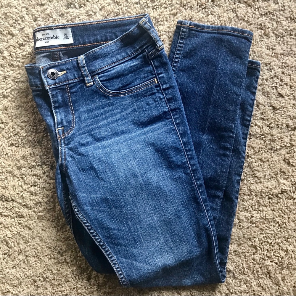 Abercrombie & Fitch dark wash jeans (girls 16)